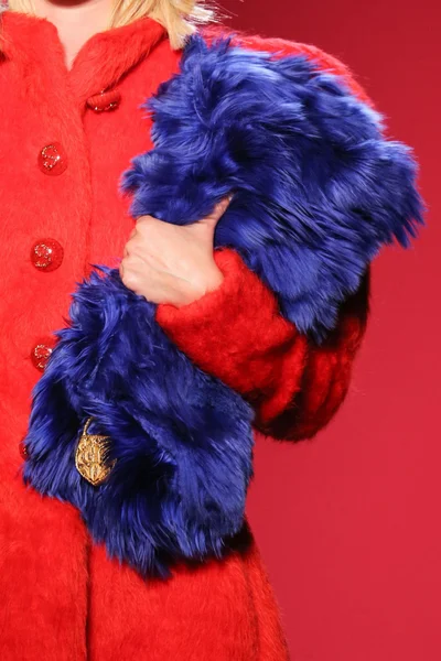 Look 25